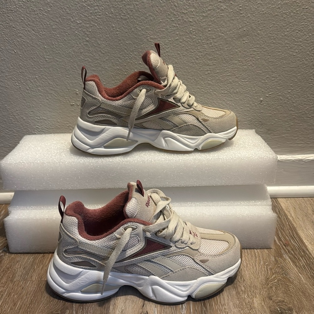 NEW SNEAKER ALERT! Gently worn and very fashionable.